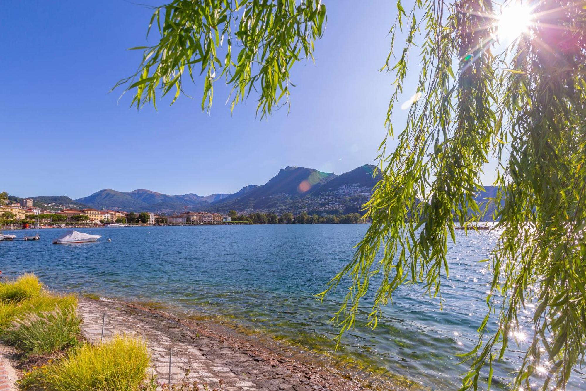 Novos Central Apartments Lugano Luaran gambar